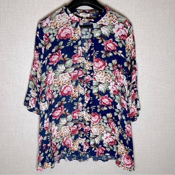 Umgee Floral Flowy Oversized Multicolored Top Eyelet Closure Bell Sleeves S - Picture 1 of 14